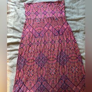 Long skirt. Cute pattern